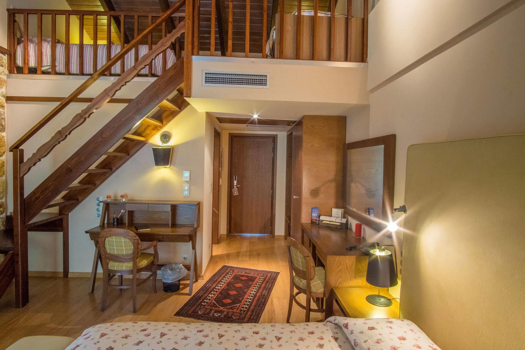 Orizontes Tzoumerkon Hotel Resort プラマンタ エクステリア 写真