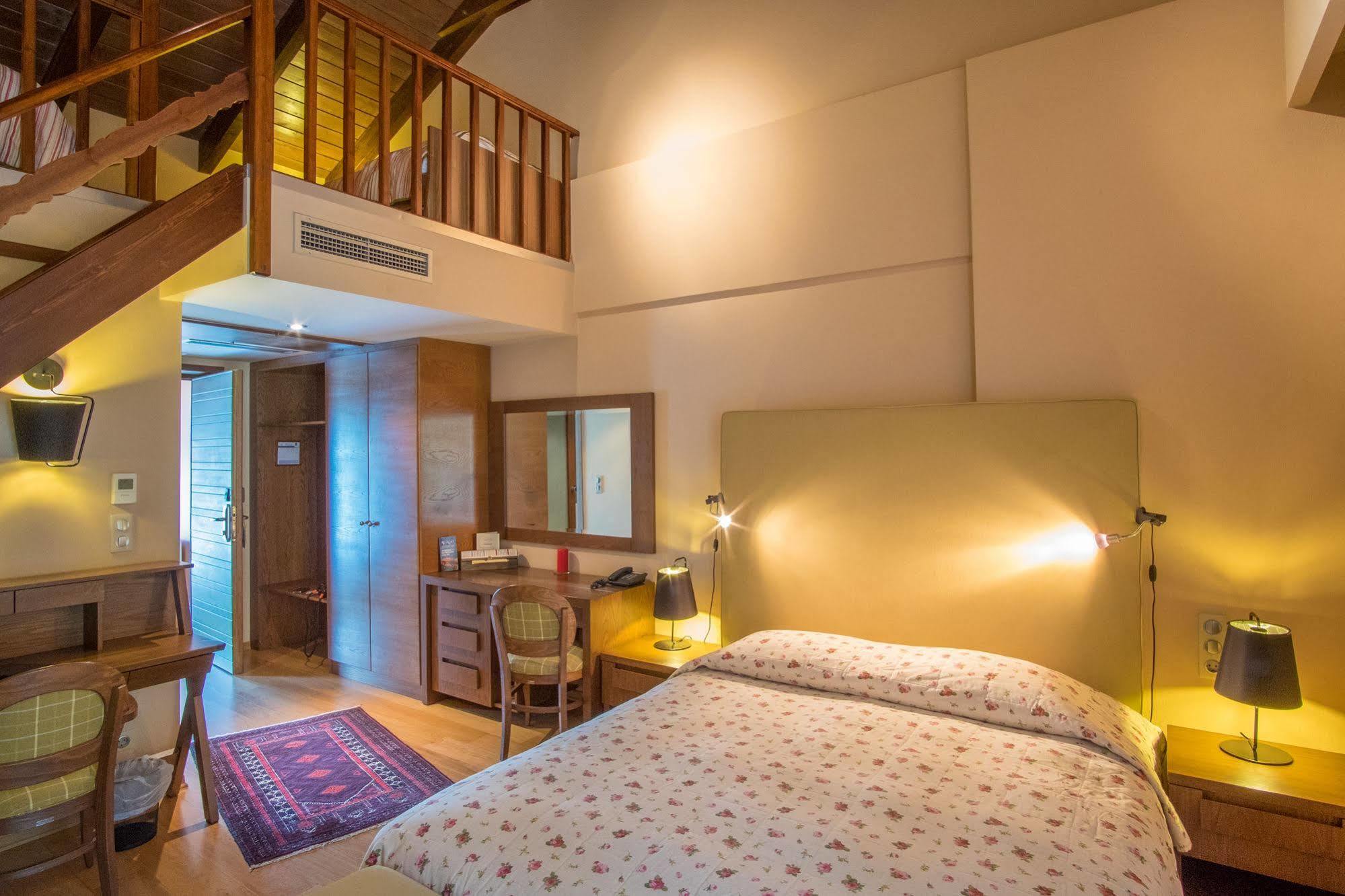 Orizontes Tzoumerkon Hotel Resort プラマンタ エクステリア 写真