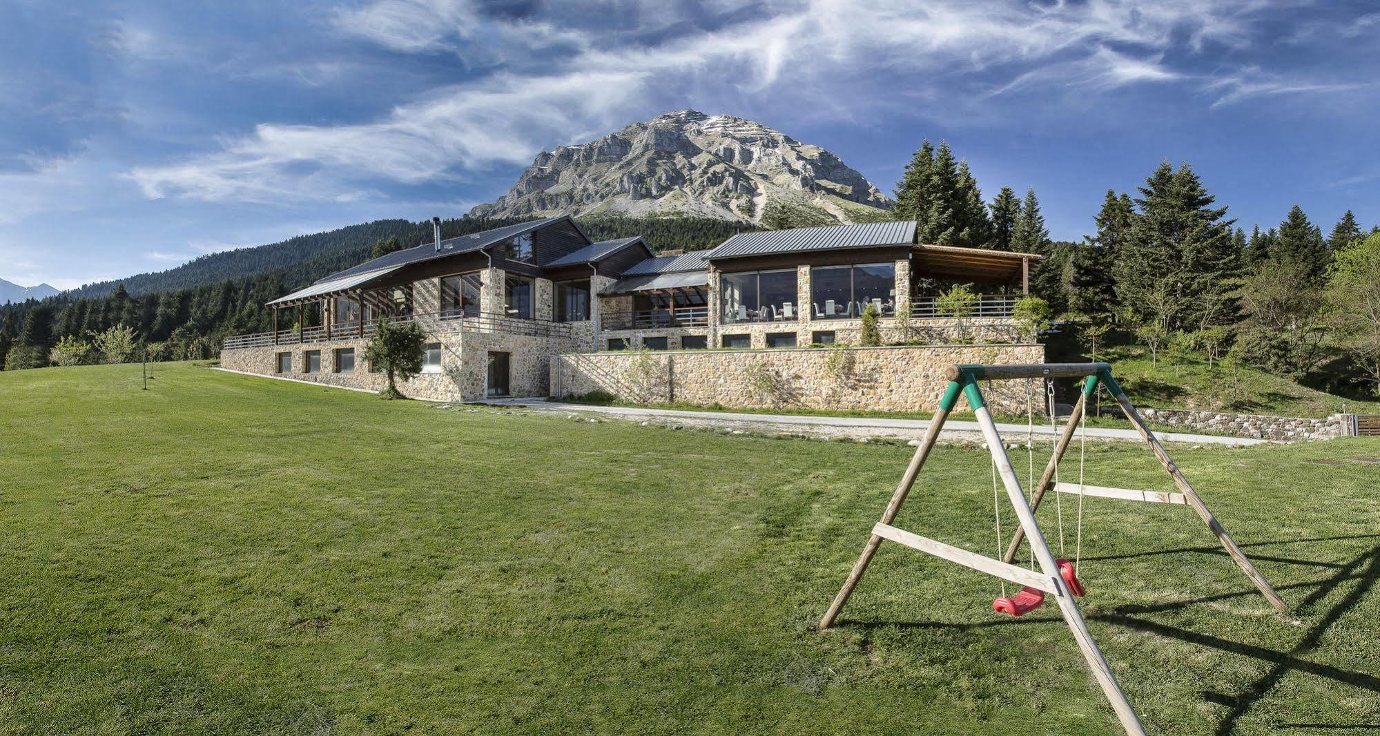 Orizontes Tzoumerkon Hotel Resort プラマンタ エクステリア 写真