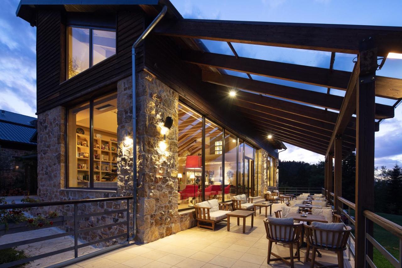 Orizontes Tzoumerkon Hotel Resort プラマンタ エクステリア 写真